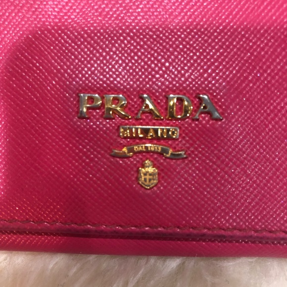 Prada Saffiano Wallet - Picture 4 of 8